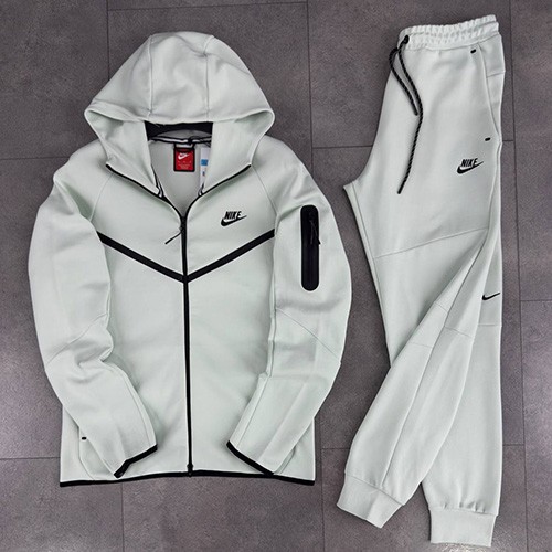 ست سویشرت شلوار NIKE TECH 2025  رنگ سبز زیتونی روشن سایز L